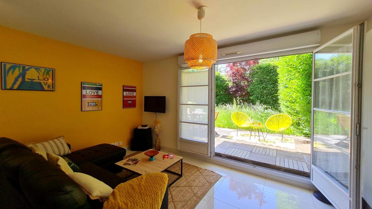 Happy Stay Disney Two - Apartment With Garden & Parking Монтеврен Екстериор снимка