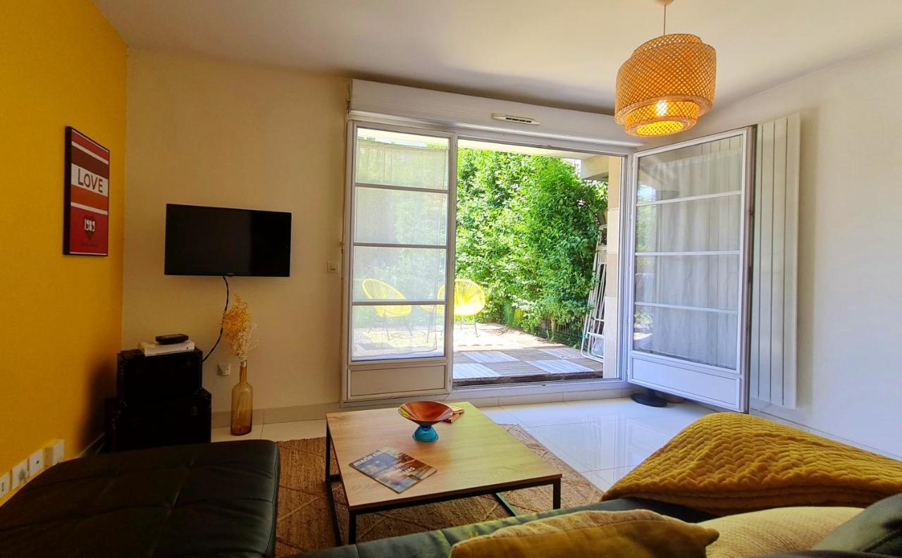 Happy Stay Disney Two - Apartment With Garden & Parking Монтеврен Екстериор снимка