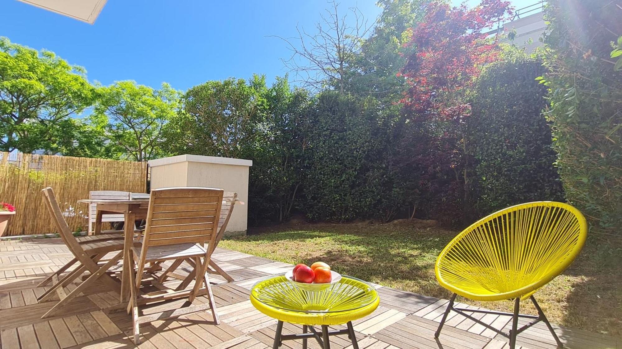 Happy Stay Disney Two - Apartment With Garden & Parking Монтеврен Екстериор снимка