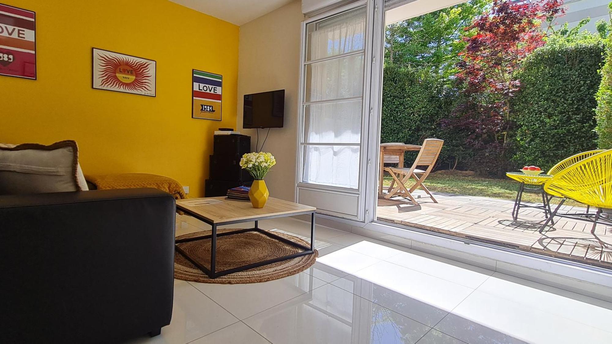 Happy Stay Disney Two - Apartment With Garden & Parking Монтеврен Екстериор снимка