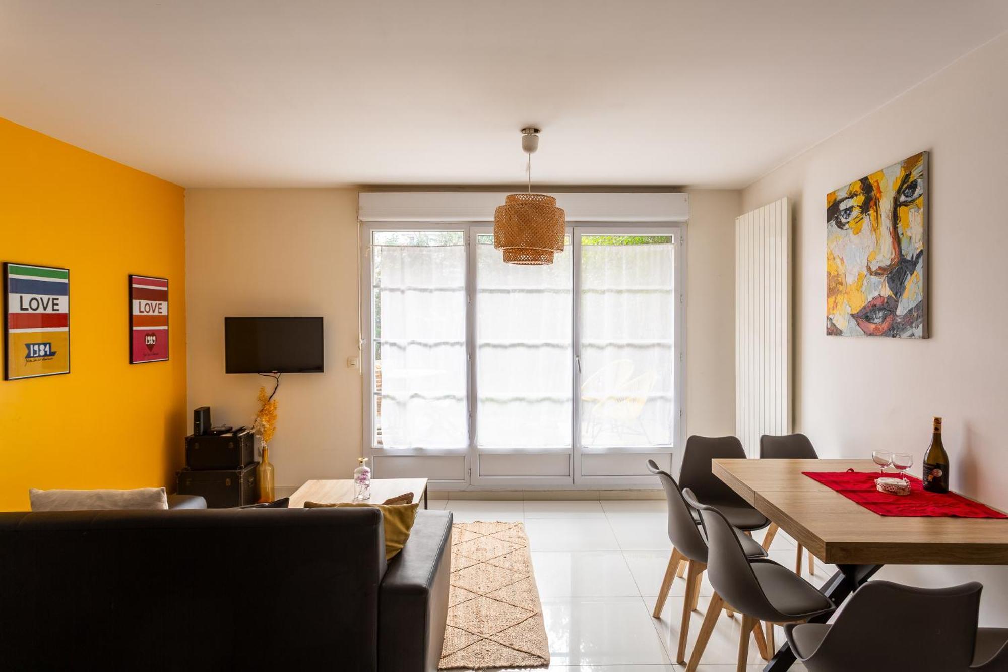 Happy Stay Disney Two - Apartment With Garden & Parking Монтеврен Екстериор снимка